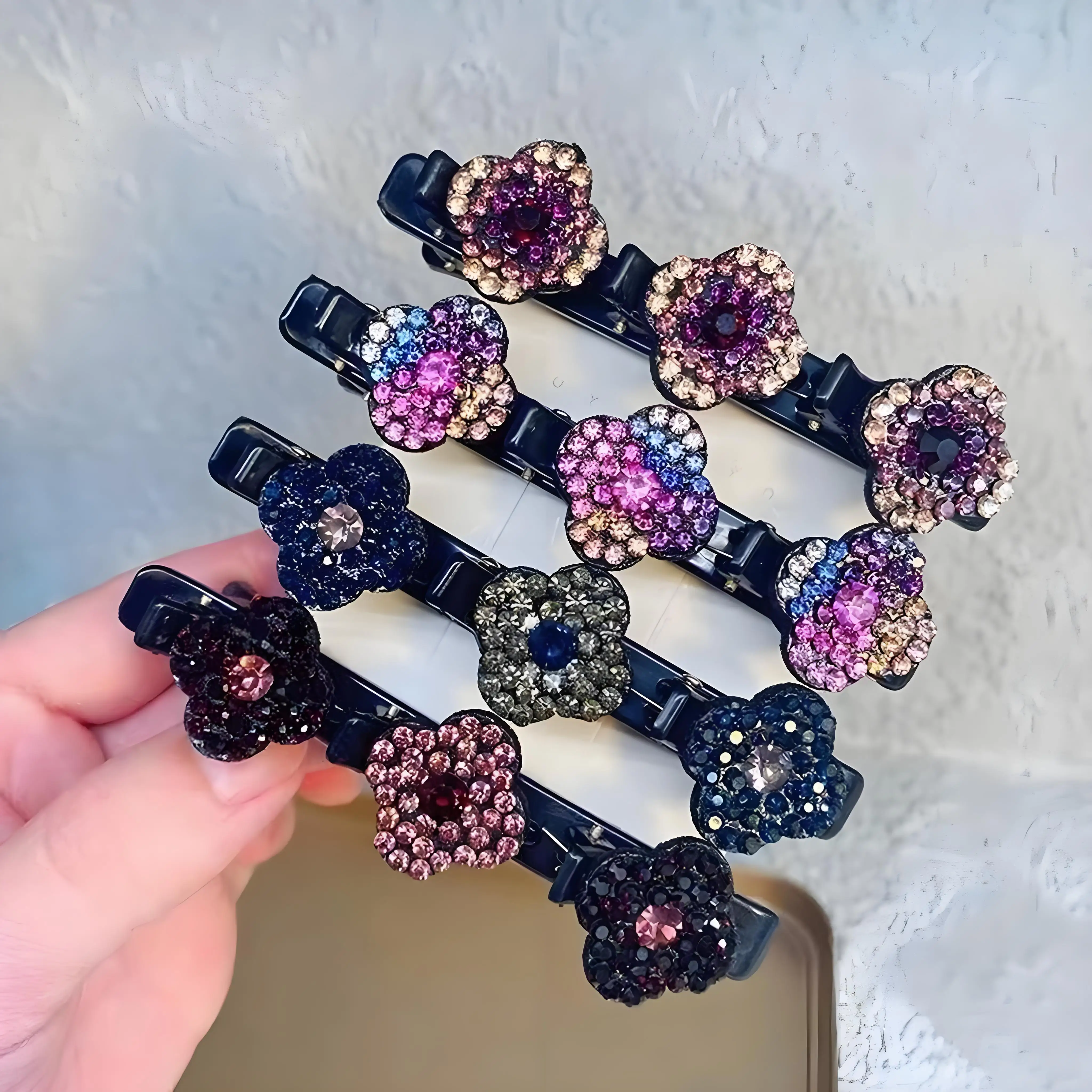 

Набор заколок для волос из 4 предметов, сверкающий кристалл и атласный дизайн четырехлистного клевера — элегантные аксессуары для волос для женщин и девочек