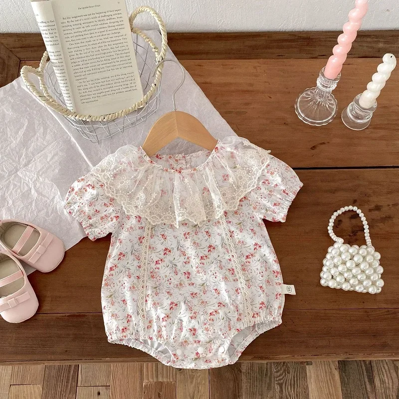 

2024 Summer Baby Girl Romper 0-2Years Newborn Princess Short Sleeve Lace Collar Flower Bodysuit Cotton One-Pieces Clothes