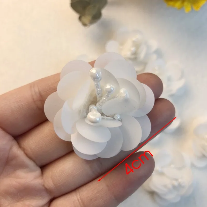 

20pcs Sequins Flower Shape Patch DIY Decoration Patches Hole Applique Accessories Handmade 3d Clothing Statement Flower Accessor