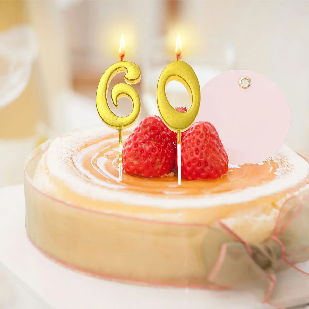 

2 шт. золотистых металлических свечей-цифр на 60-летие (6 и 0) для торта, идеально подходят для украшения праздничной вечеринки в честь важного события