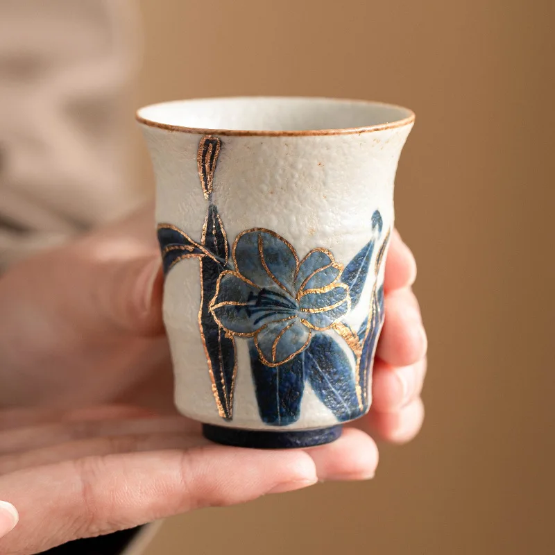 Handbemalte Lilien-Bambus-Teetassen, blaue und weiße Flint-Keramik-Meisterbecher, Haushaltstrinkbecher, chinesisches Kung-Fu-Teeset, Schüsseln