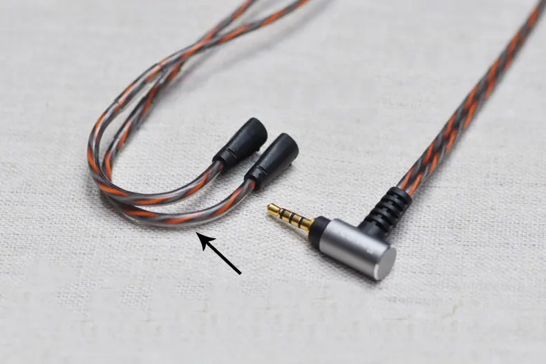 2.5ミリメートルバランスoccオーディオケーブルゼンハイザーIE8 IE80 IE8i IE80i IE80Sイヤフォン