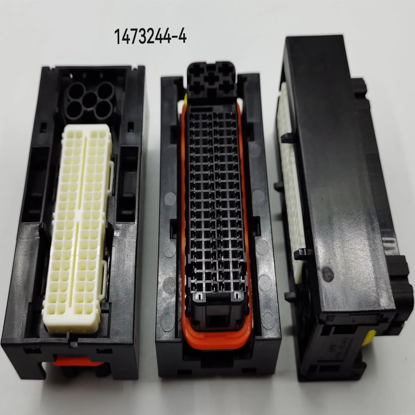 

original connector 1473244-4