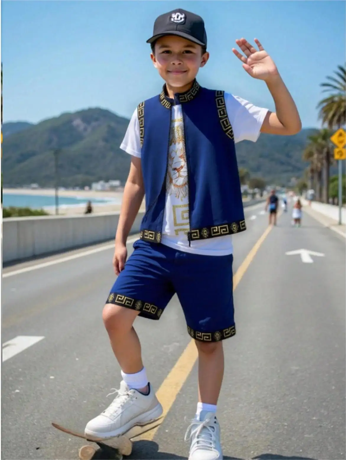 

3pcs Spring Summer Boys Big Kids Short Sleeve Short Pants Set Lion Print Pattern Fashionable Comfortable Outdoor Wear for kids