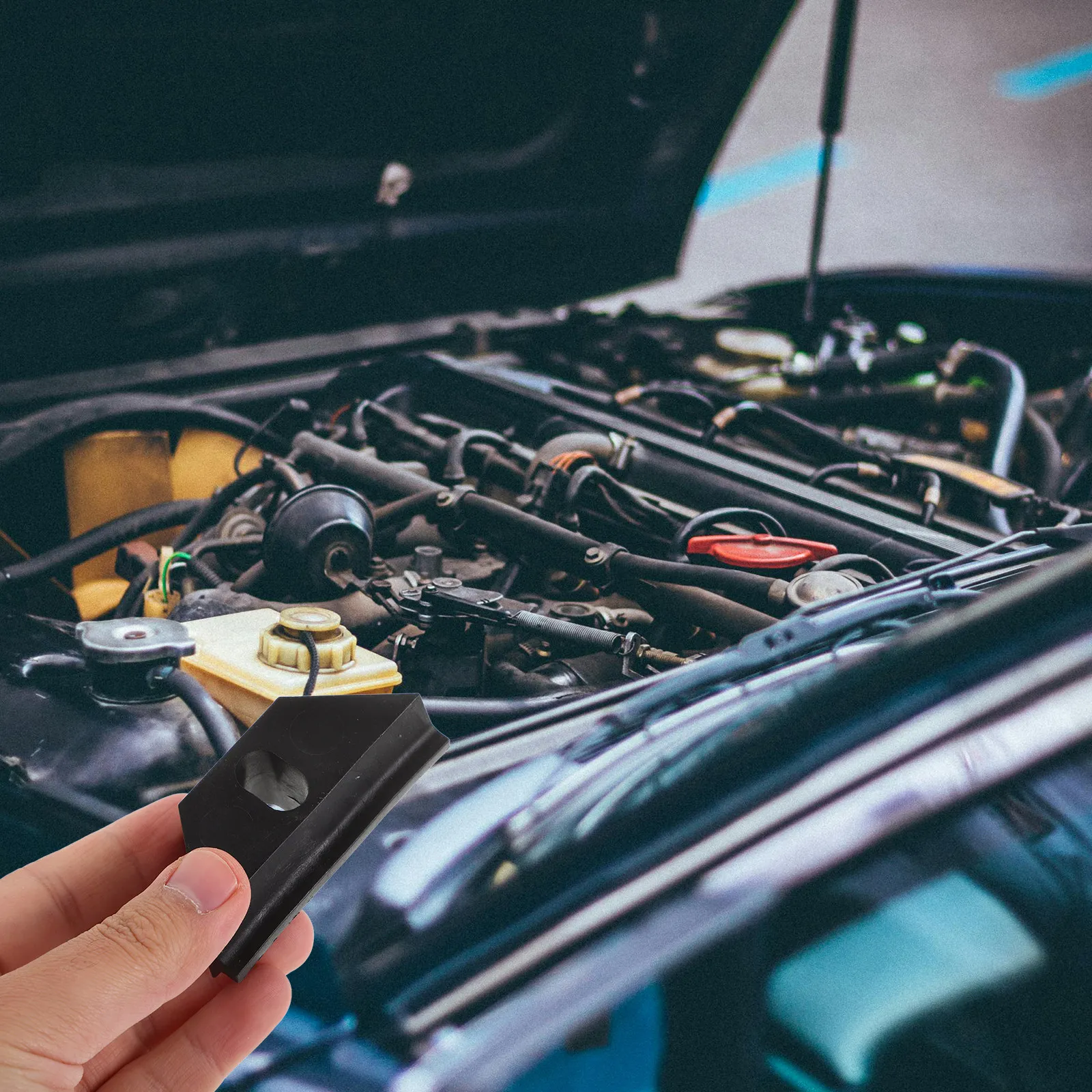 

Универсальный комплект для крепления автомобильного аккумулятора: сверхпрочный стальной зажим с болтами для надежного и стабильного крепления аккумулятора в автомобиле