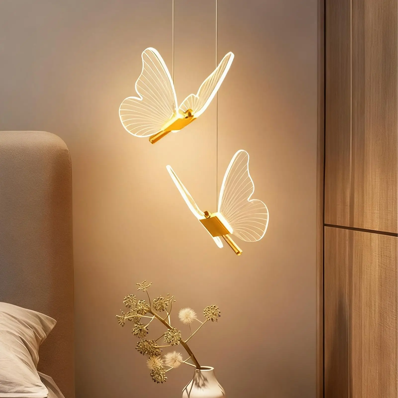 

Modern LED Butterfly Pendant Light - 1/2/3 Lights Options Warm/White Light for Bedroom Living Room Lobby 110-220V