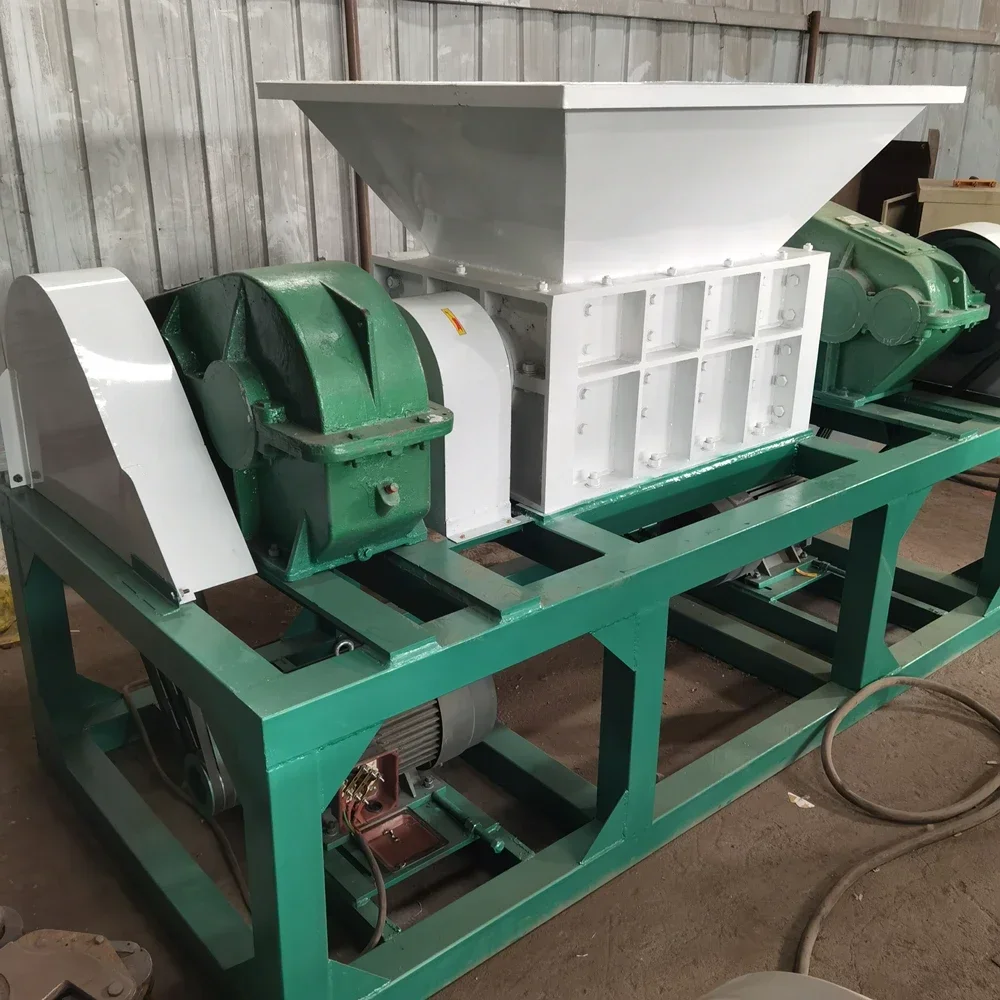 Double Shaft Plastic Shredder Machine Glass Bottle Crusher Crushing Equipment for Waste Recycling