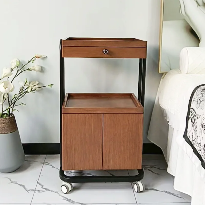 عربة تروللي ساحرة فريدة من نوعها، عربة تخزين جمالية بسيطة، عربة إسكندنافية حديثة فاخرة، أثاث صالون Carrello Parrucchiere