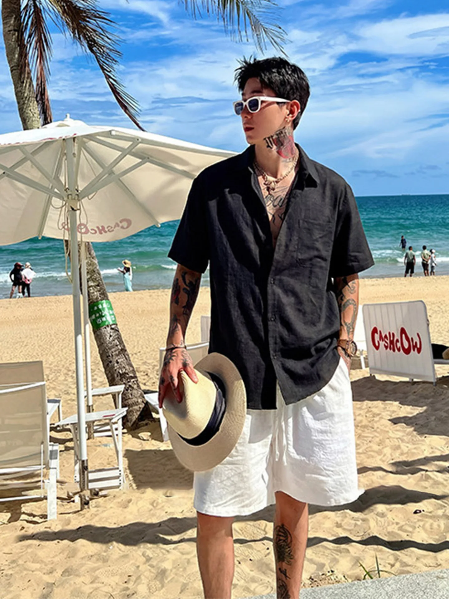 

Cleanfit Men's Short Sleeve Ice Silk Linen-Like Shirt Casual Lightweight Summer Beach Vacation Sun Protection Loose Fit Shirt