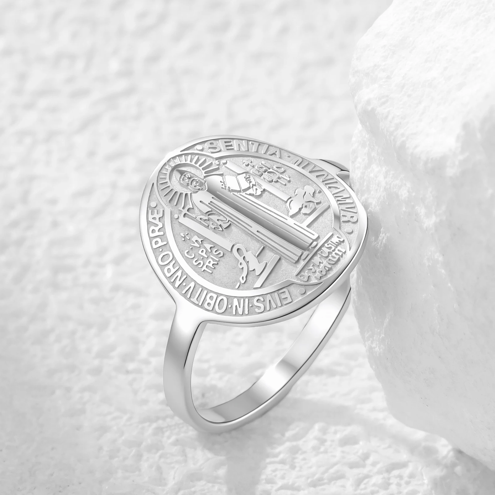 St Benedict Medal Signet Ring Catholic Religious Protection Amulet Stainless Steel Vintage Faith Ring Unisex Prayer Jewelry Gift