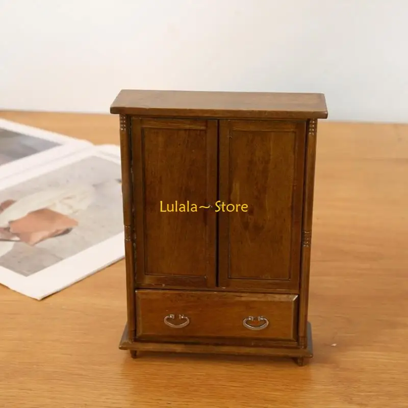 

Y4QA 1/12 кукольные домики, миниатюрный деревянный шкаф с двойной дверью, ретро кукольные домики, мебель для реалистичных игр и