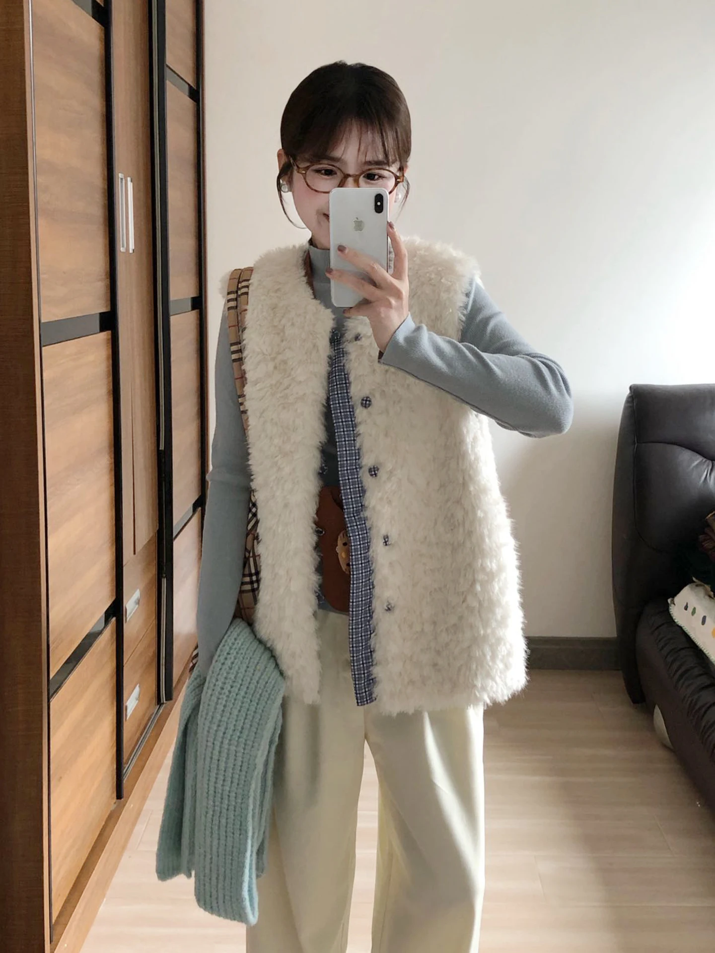 

Ретро-жилет из корейского меха ягненка, комфортный и теплый, женский, осенне-зимний, новинка, повседневная верхняя одежда