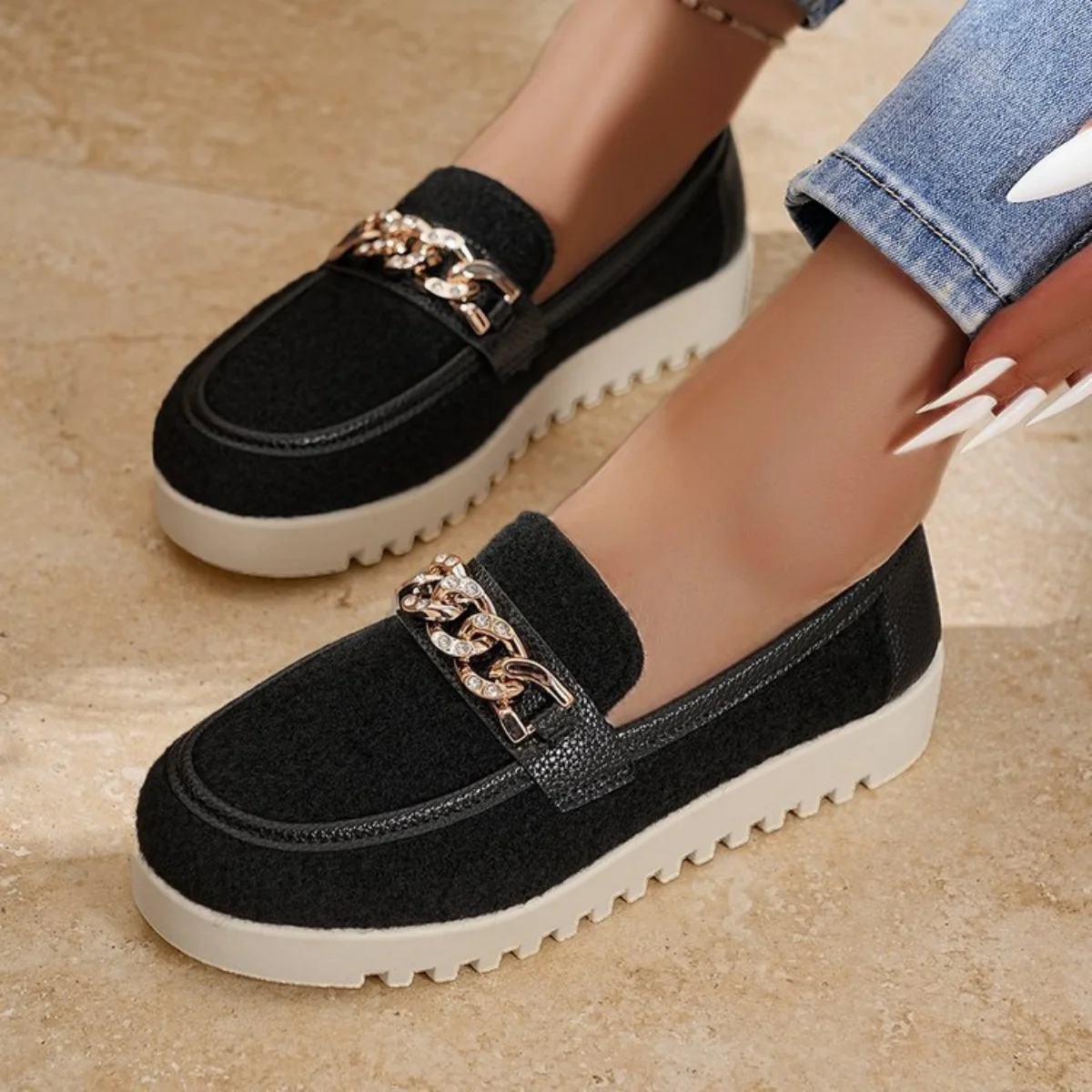 

2025 New cross-border trade large-sized, versatile, fashionable and durable loafers