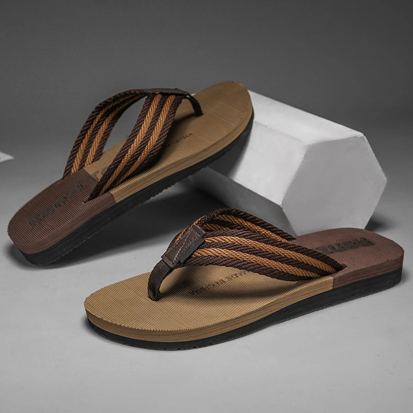 Massage Flip Flops for Men Foreign Trade Flip Flops For Men Beach Slippers For Men Summer Non Slip External Size 12 Sandals