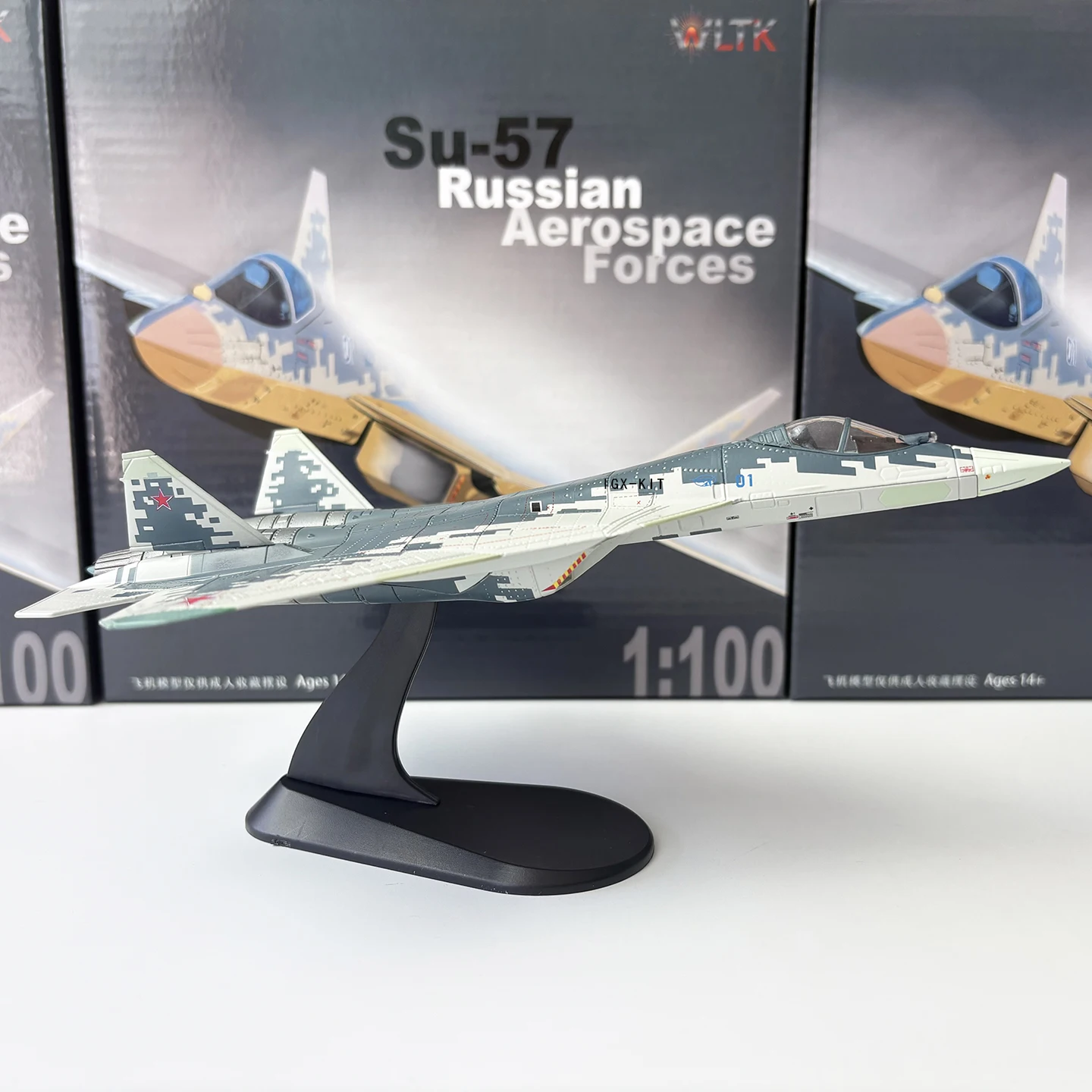 Model Kit Planes - Modelo de Caça Stealth SU57 da
