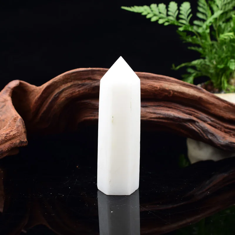 1 STÜCK Natürlicher weißer Marmor Polierter Kristallpunkt Heilstein Sechseckige Prismen Obelisk Zauberstab Turm Energie Meditation DIY Geschenk