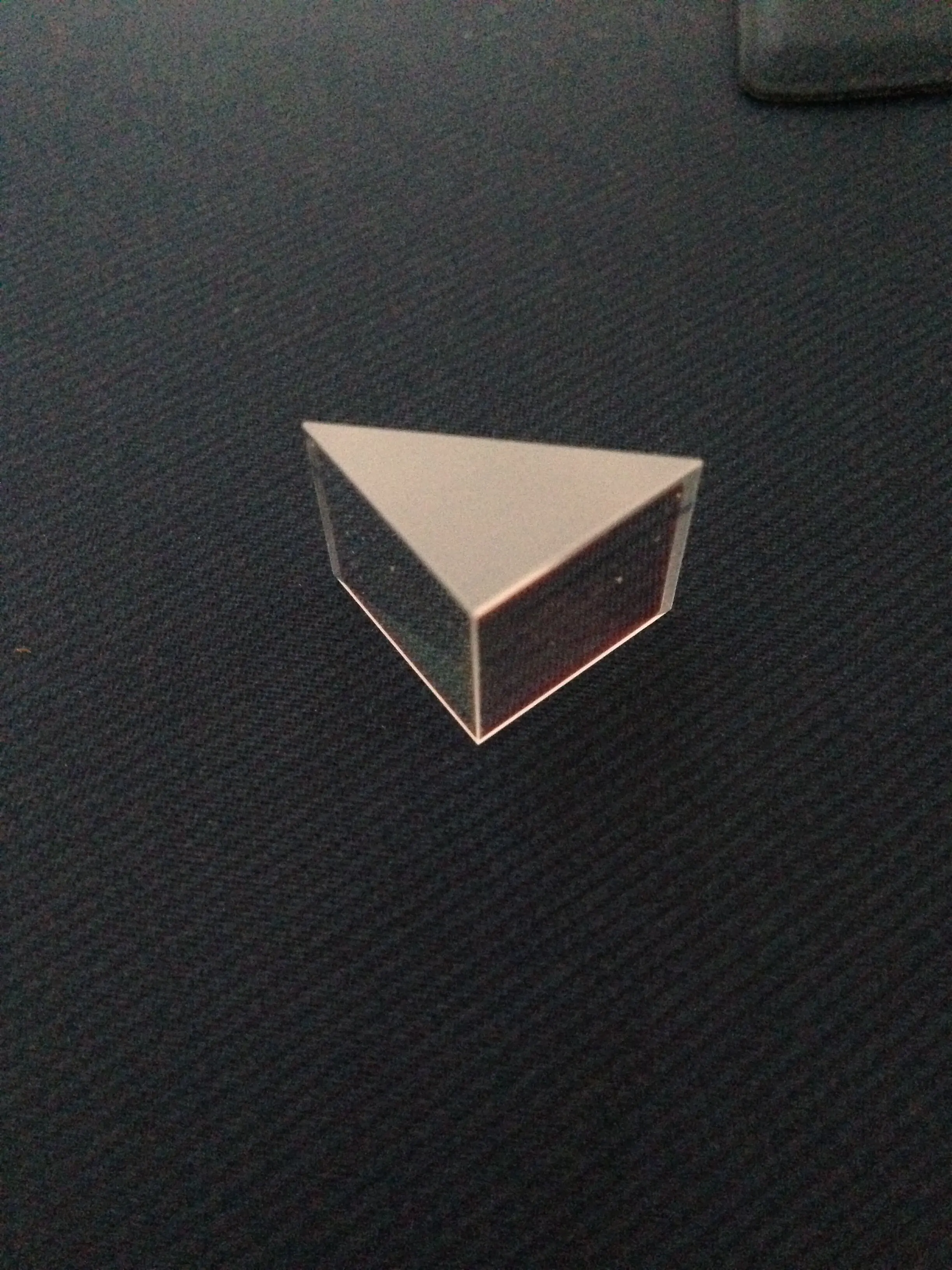NEC (NP4100), BenQ, Sanyo (DXT10L reflective prism, triangular reflector)