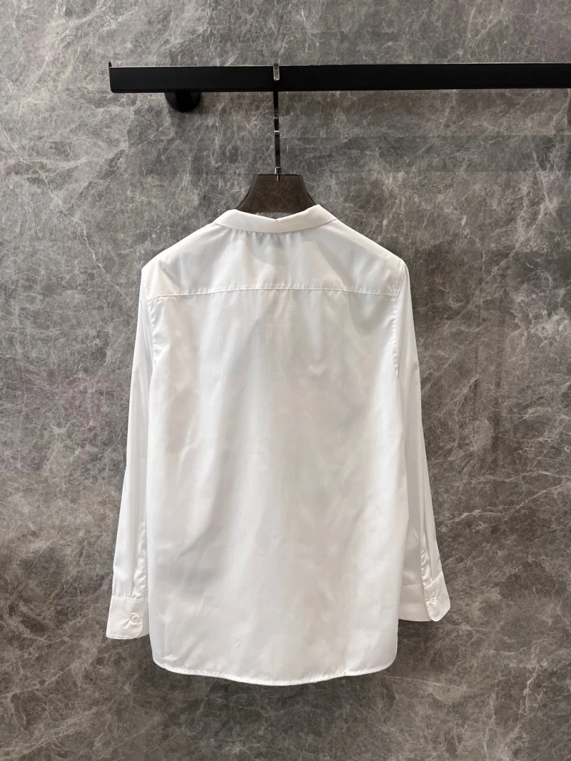 Chaqueta de mujer nueva primavera/verano 2025 camisa de mujer moda exquisita camisa blanca diseño de lazo Top Casual suelto