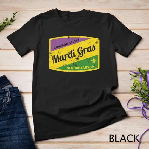 Mardi Gras Bourbon Street & New Orleans Retro Gift T-Shirt Unisex T-shirt