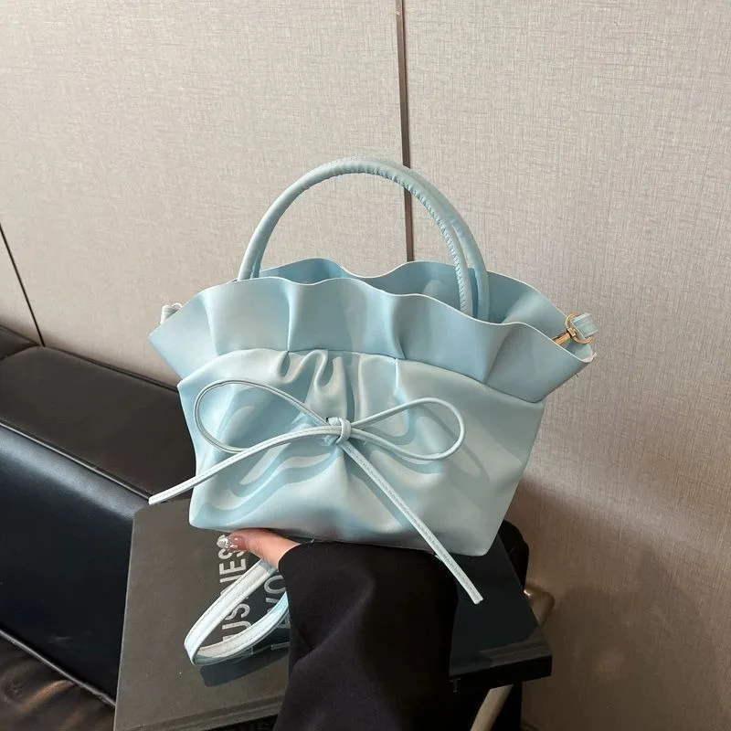 

Pleated Bow Tote Bag Niche Design Large-capacity Commuter Bag Girl Sweet Shoulder Oblique Span Bag Exquisite Personality Simple