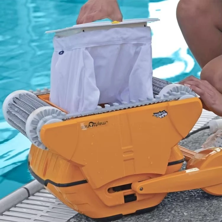 Wave100 Automatic Robotic Pool Vacuum