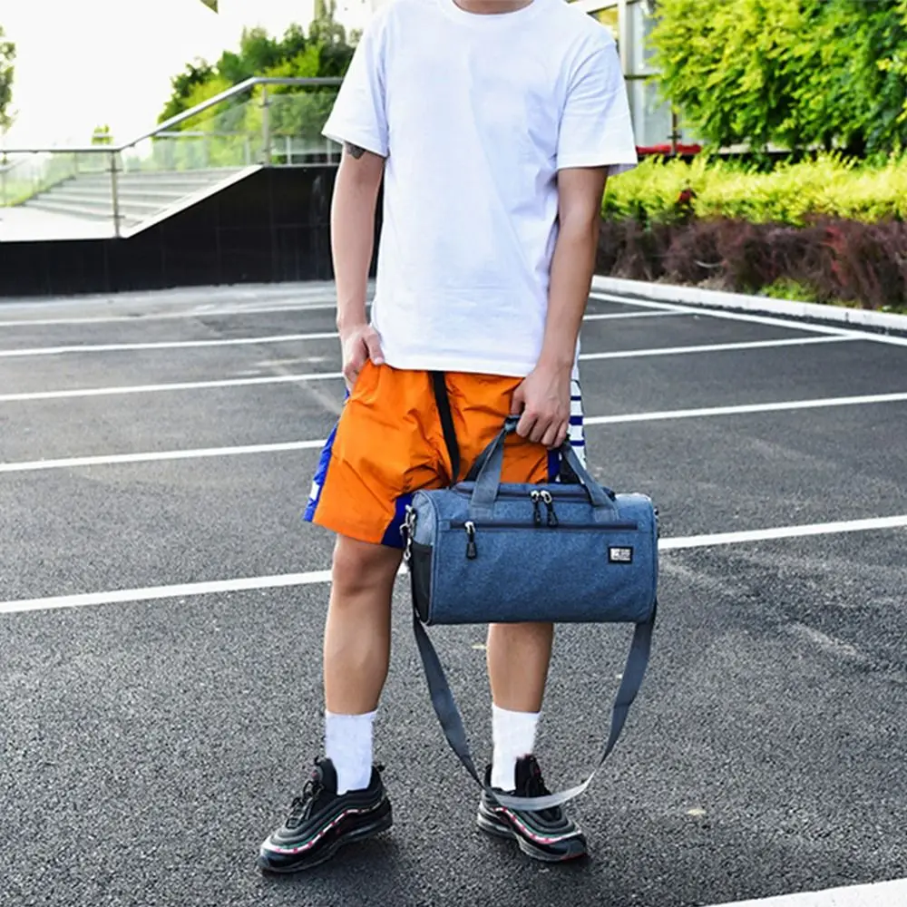 

Portable Travel Duffel Bag Crossbody Waterproof Women's Fitness Handbag Durable Large Capacity Travel Luggage Bag