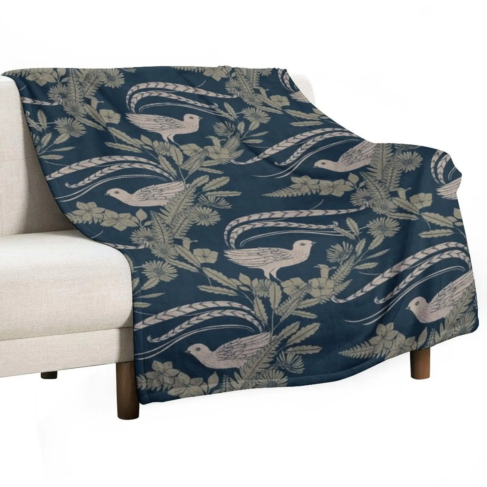 

Lyrebird Garden Throw Blanket Fashion Sofas Furry Giant Sofa Sofa Throw Blankets