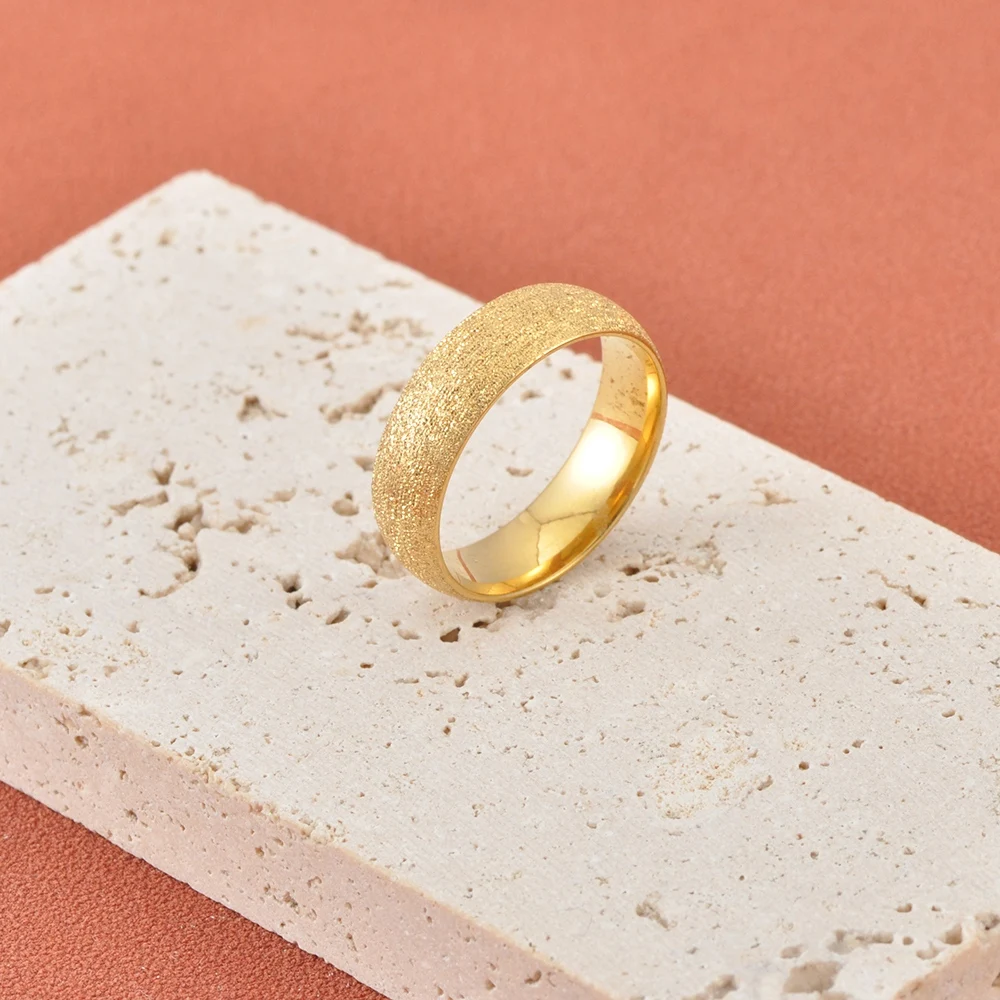 JeeMango Hochwertige, modische, schlichte Ringe aus Edelstahl für Damen, 6 mm Breite, vergoldeter Fingerring, Schmuck, Geschenk, R26030 – Detail 2
