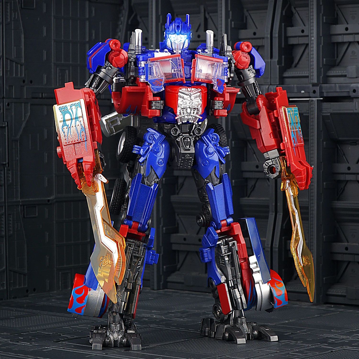 NEW Transformation Robot Toys Optimus Prime‌ Commander Action Figure Model Deformation Truck Head Alloy Edition Robot Cars OP view 2