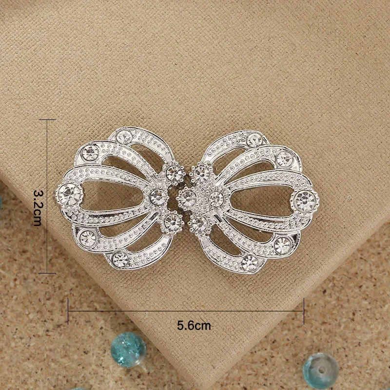 1 Pair New Alloy Sweater Clip Women\'s Clothing Cardigan Connection Buckle Accessories