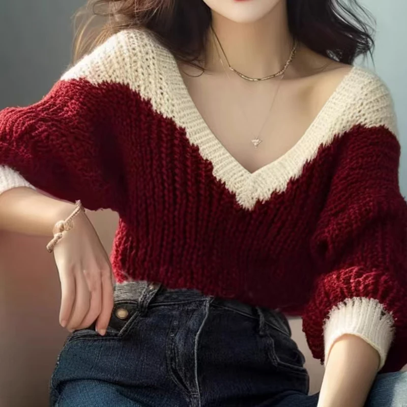 

Early Autumn New Loose Sexy Knitted Top Wine Red V-neck Lantern Sleeve Knitted Sweater Casual Outerwear Pullover Sweater 31000