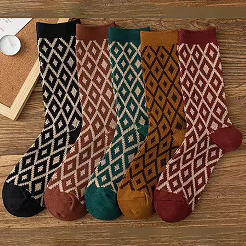 

Women Socks New Autumn Winter Retro Style Cotton Couples Geometric Vintage Socks Solid Color Sock