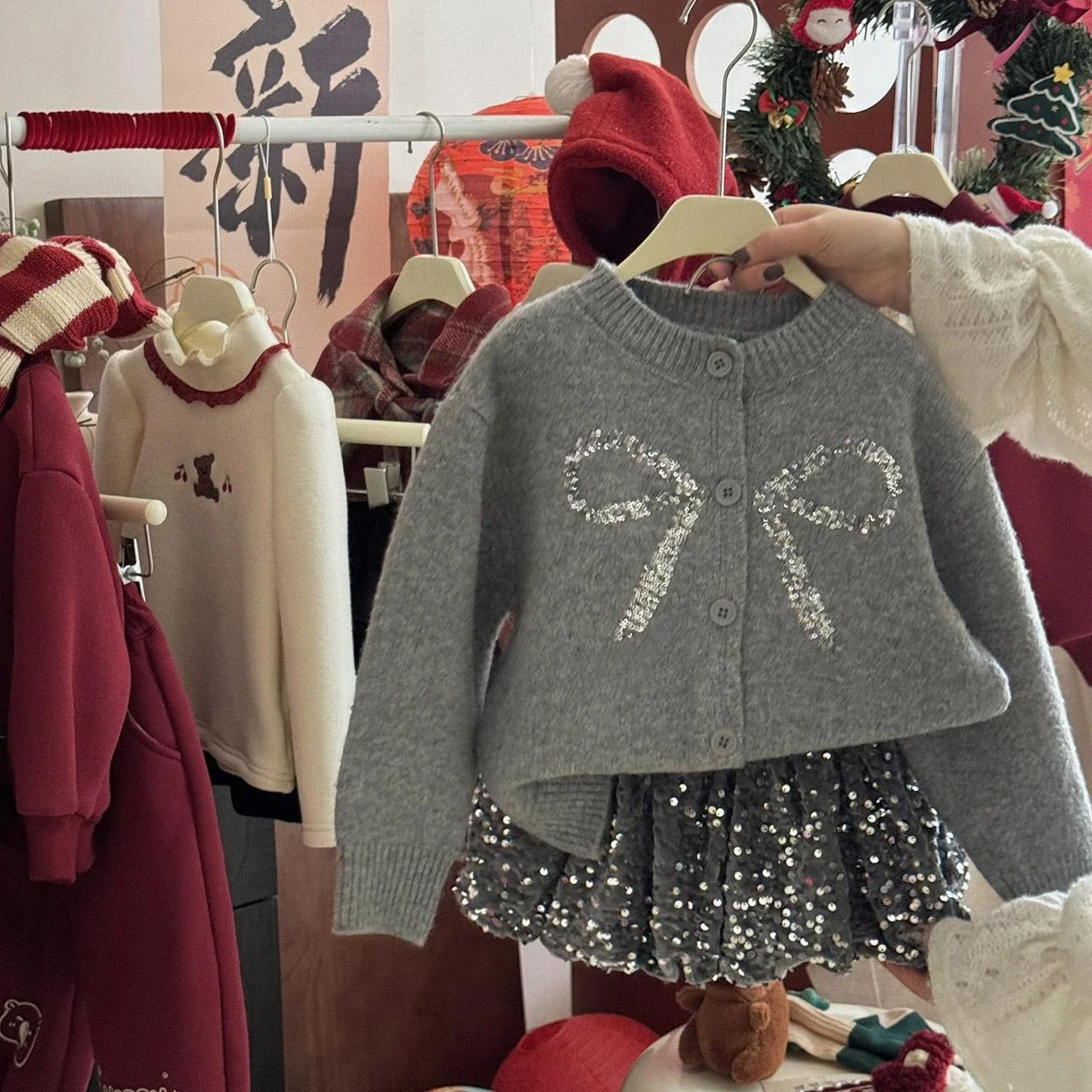 Trendy Sets for Child New Versatile Autumn Girl Top Princess Soft Korean Version Warm Sweater Exquisite Shiny Temperament Skirt