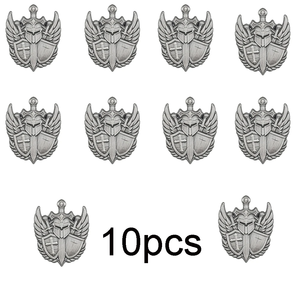 Mittelalterlicher Kreuzritter-Emblem-Pin, Templerhelm-Schwert-Brosche, geflügelter Schild-Kreuz-Abzeichen, Anstecknadeln, Fantasy-Gaming-Schmuck für Fans – Detail 10