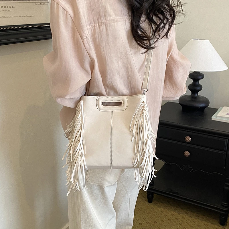 Fashion ladies shoulder crossbody bags for women tassel bag female luxury designer handbag woman bag pu leather totes purses - view 2