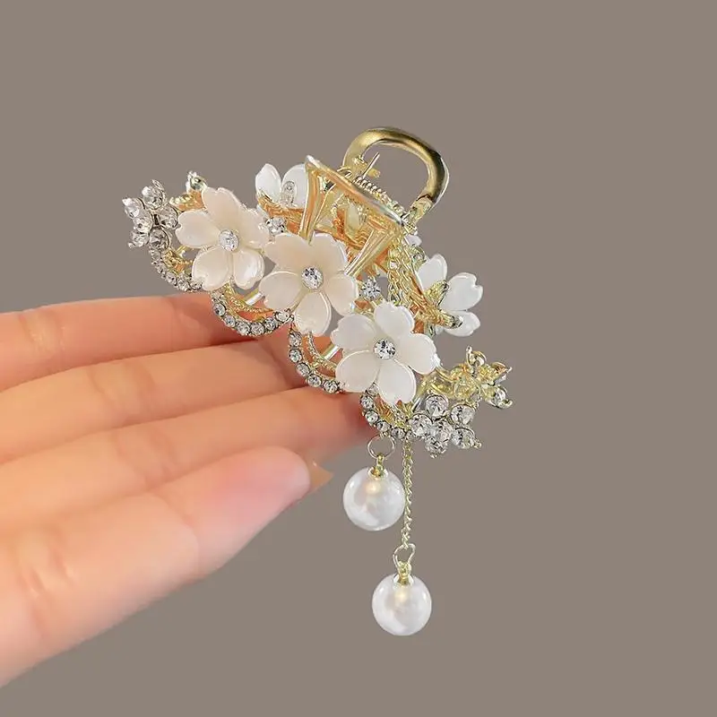 Mini pinza para el pelo para niña, accesorios para el pelo, borlas de aleación para mujer, flor, diamantes de imitación, pinza para el pelo brillante, 2025