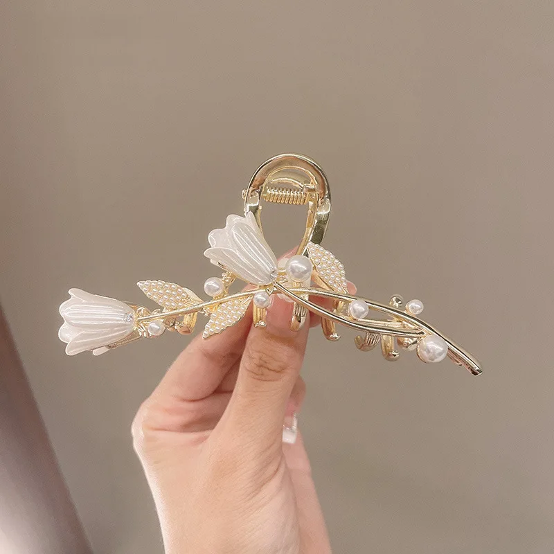 Korea's New Tulip Flower Catch Clip Hair Claw Female Ponytail Shark Clip Girl Retro Hair Accessories Hair Accessories 2022 New