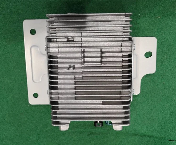 

Модуль управления автоматической парковкой Geely Coolray 7088033100 / 6600004554