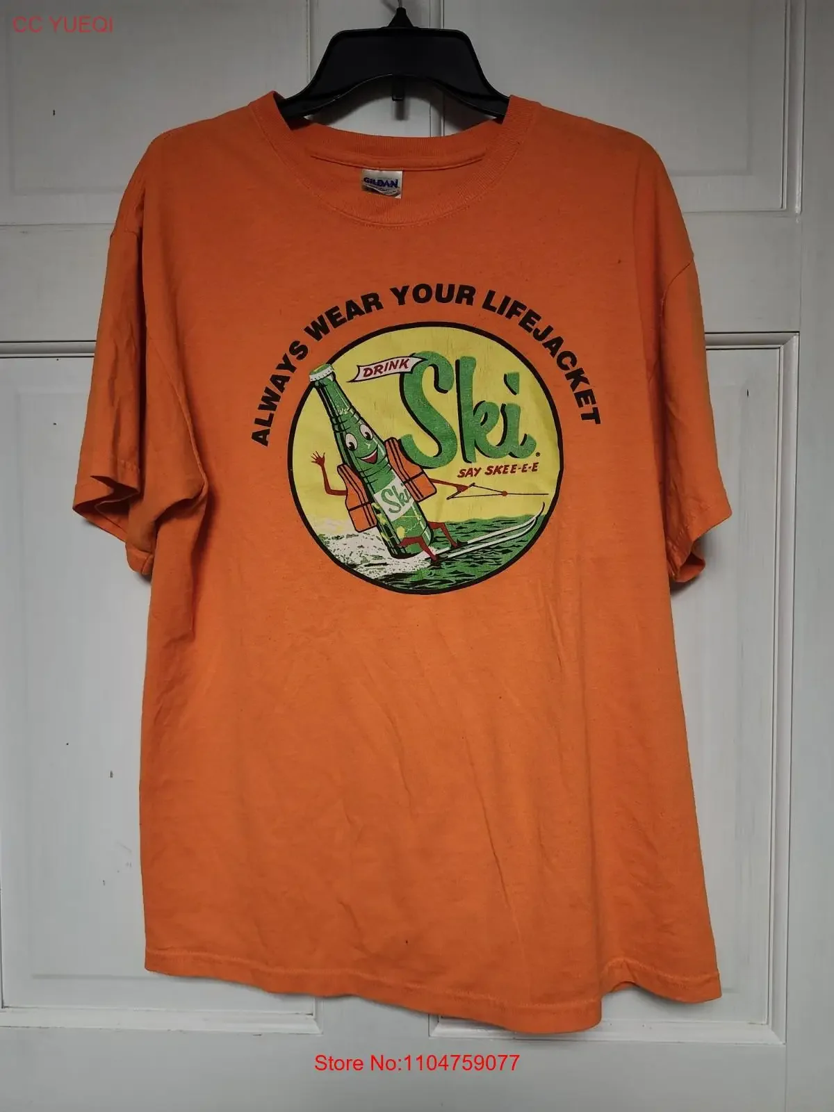 VTG Drink Ski Always Wear Your Life Jacket Camiseta Hombres L Soda Pop vintage Lavado Transpirable Ropa de diseñador unisex Cómoda