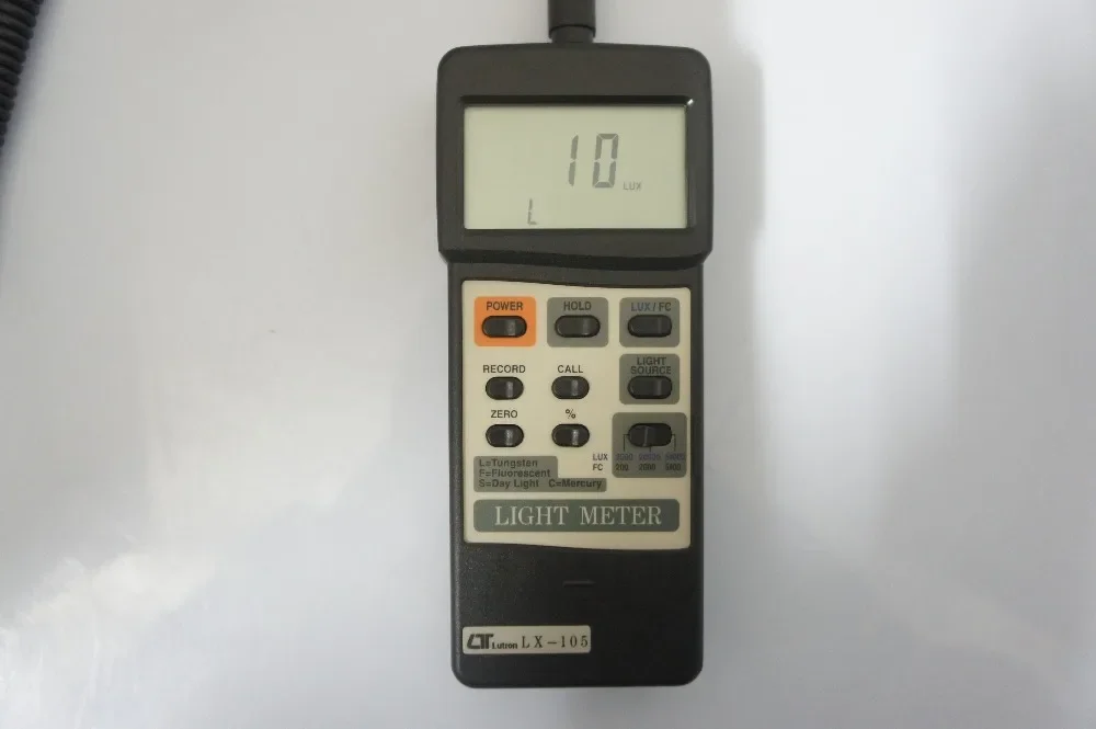 Lx-105  Light Meter lux meter  2000/20,000/50,000 Lux, RS232 Output