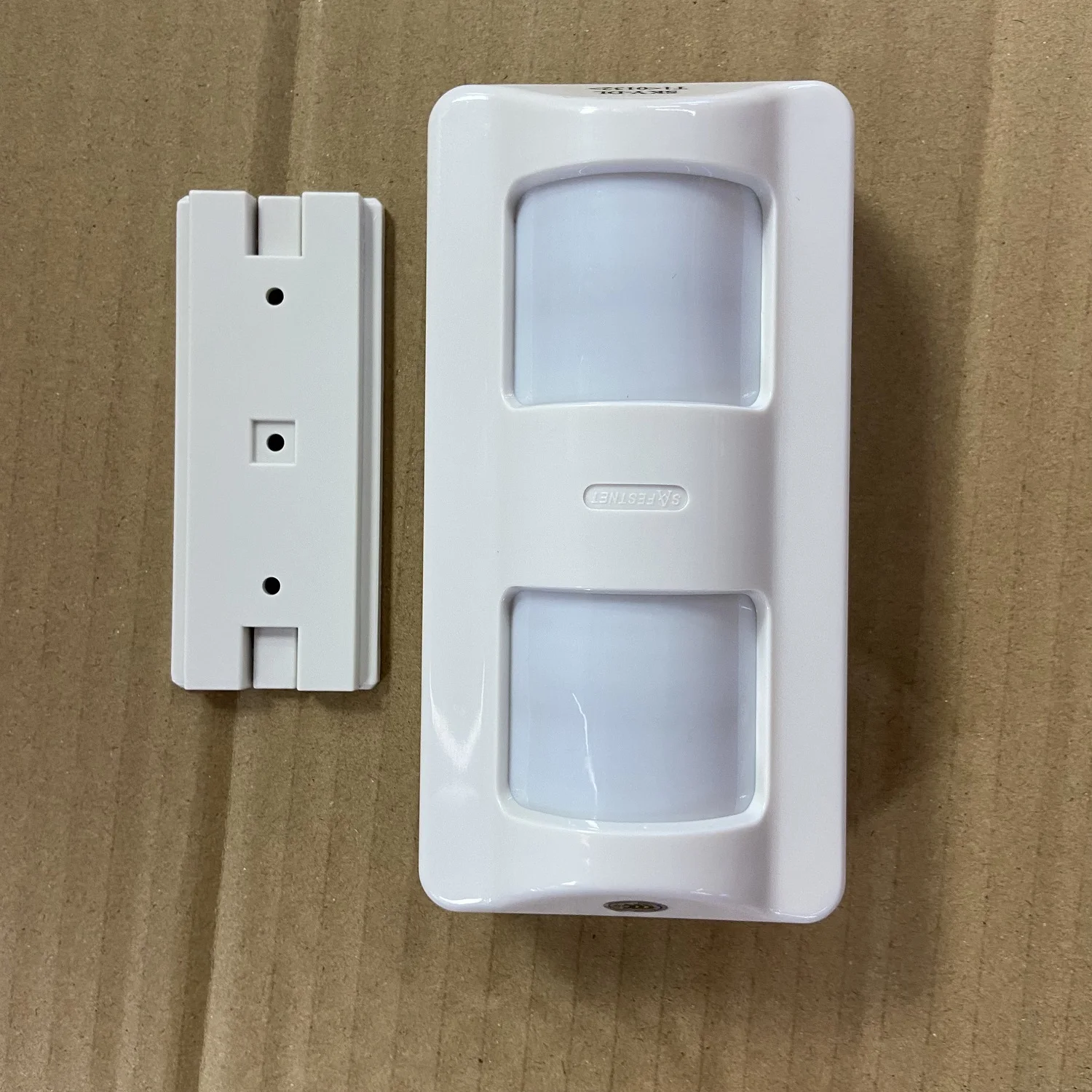 1Pcs Outdoor Waterproof Wire Motion Sensor Microwave Detector for GSM Alarm System Wall Mount PIR Alarm Sensor Pet Friendly
