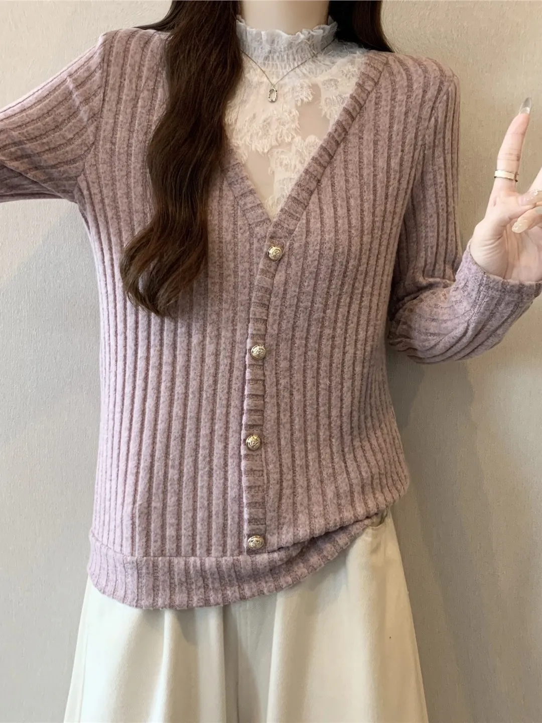 

Кружевной вязаный свитер с высоким воротником, фиолетовый, для женщин больших размеров, милый, имитация двухслойности, модный топ, для повседневной носки, в корейском стиле