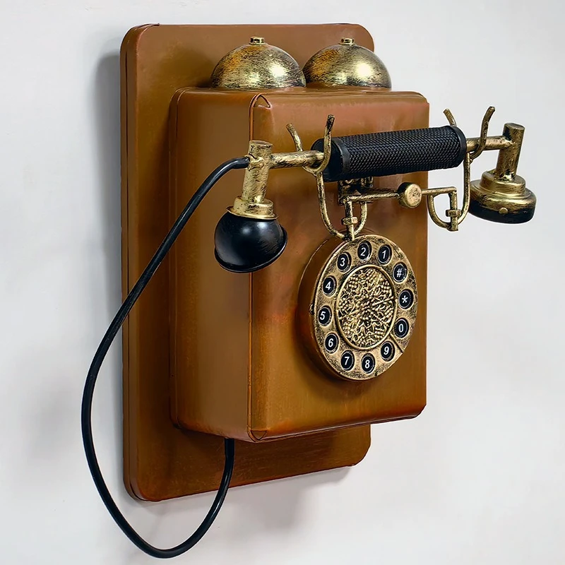 

Vintage old-fashioned wall-mounted telephone model clothing store bar window ornament wall ornament photography props