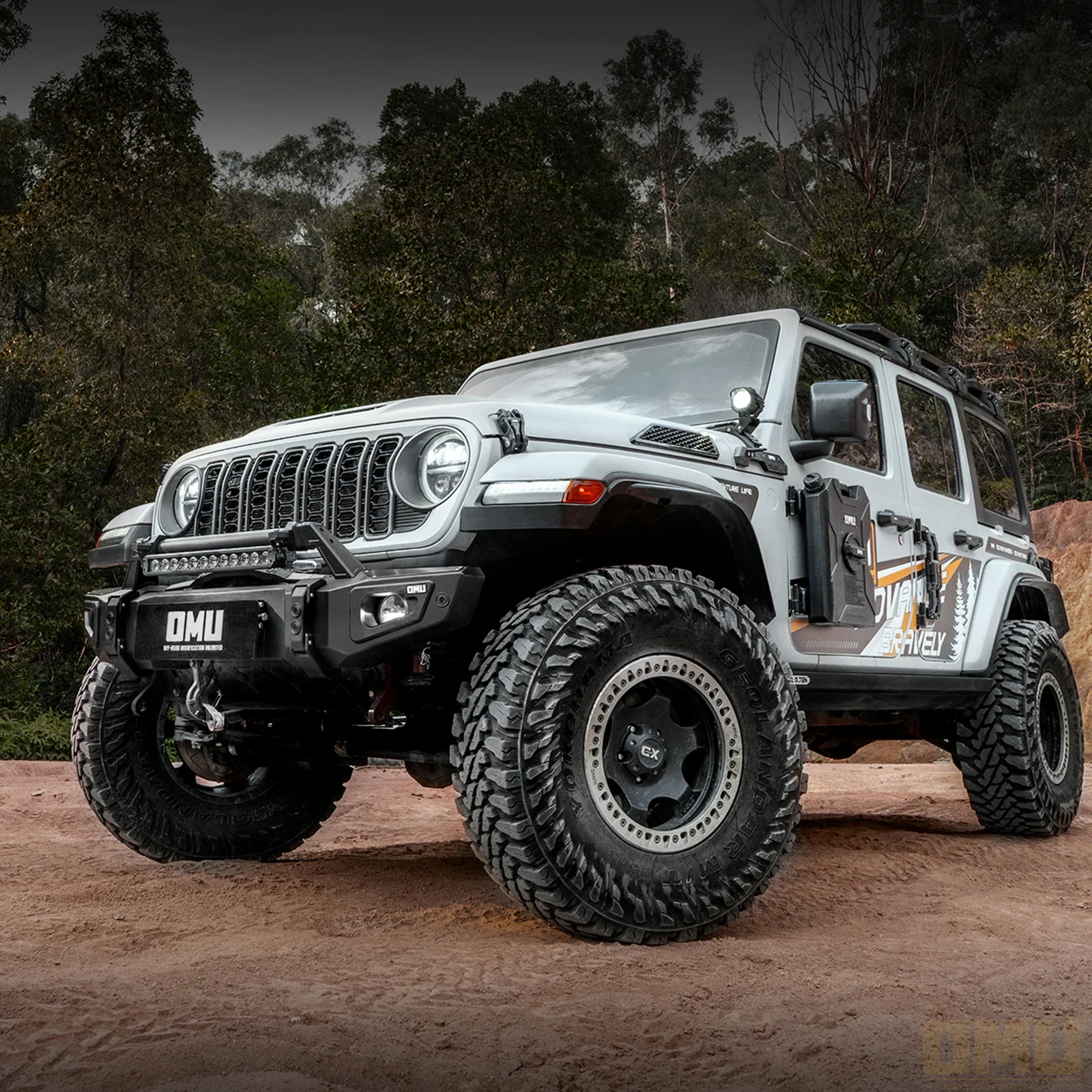 

FOROffroad Auto Aluminum Front Bumper Bull Bar For Jeep Wrangler JL/JT Maiker Car Accessories