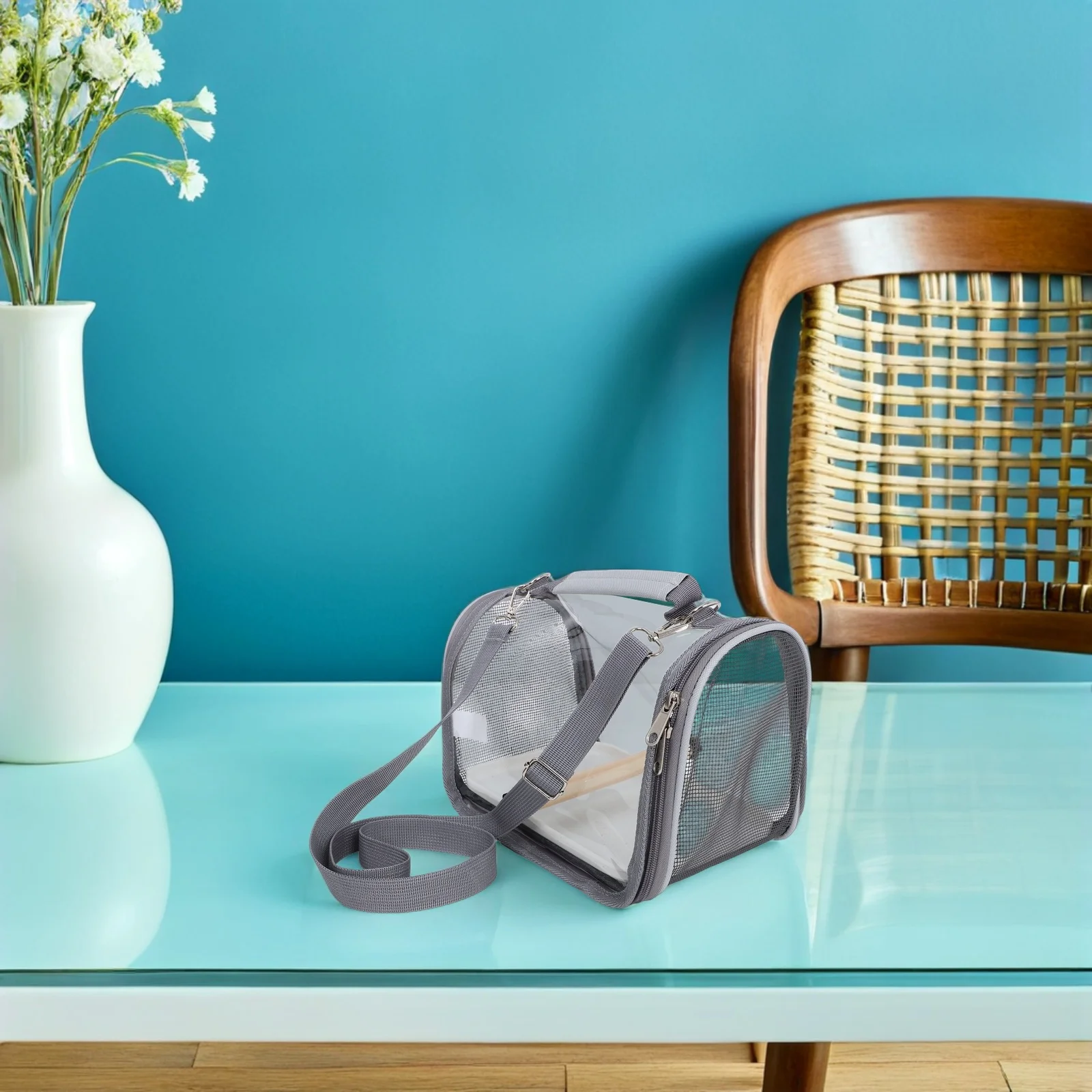 

Portable Bird Travel Carrier Lightweight Cage for Small Birds Budgie Parrot Outdoor Carriers Transport Takeout Travel Case