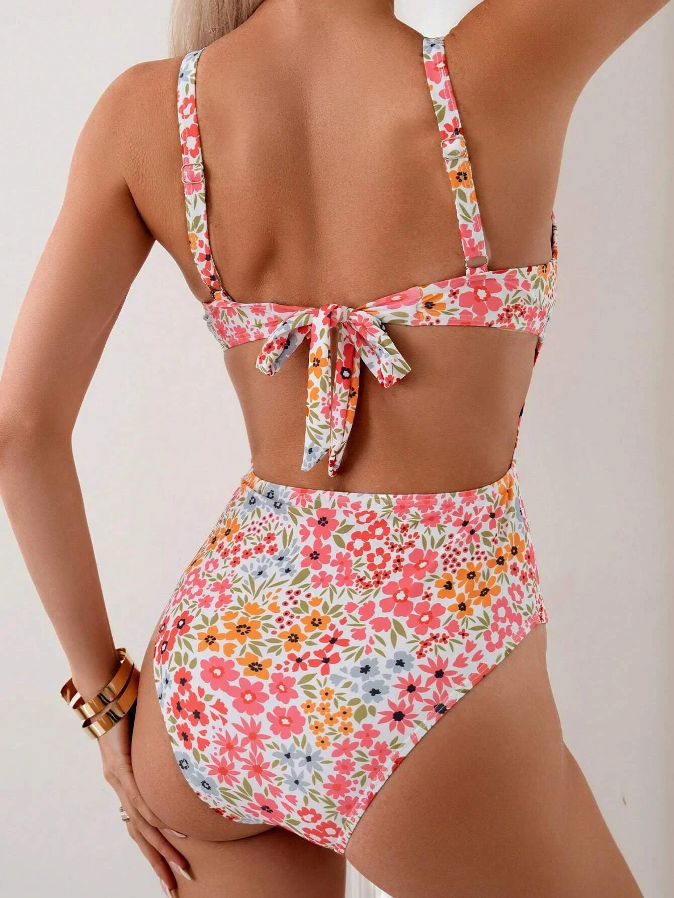 2025 Sexy Monokini maillot de bain fleuri une pièce maillot de bain imprimé femmes baigneurs maillot de bain femme maillots de bain body