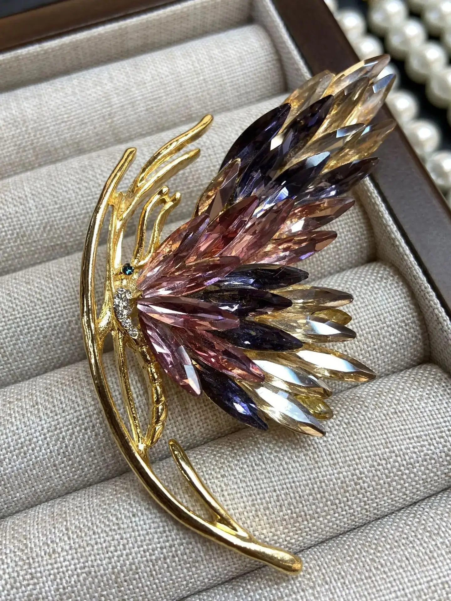 Noble & Chic Colore… - image