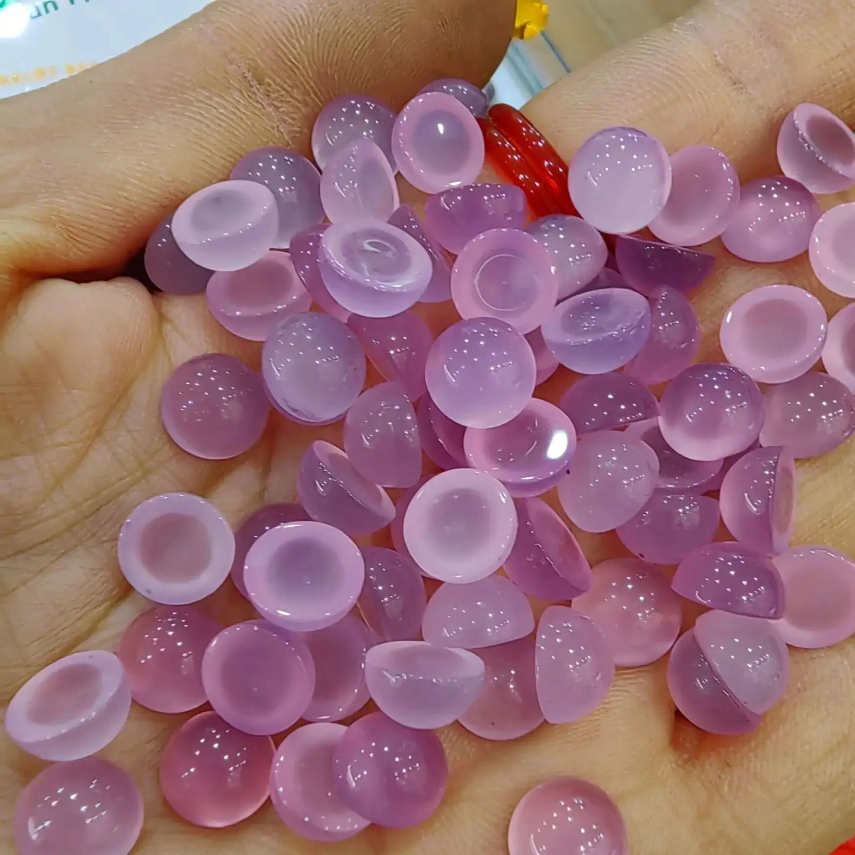 Wholesale 20pcs/pack Natural Pink Purple Agate Carnelian 4mm 6mm 8mm 10mm 12mm Round Semi Gemstone Jewlery Cabochon Ring Face view 4