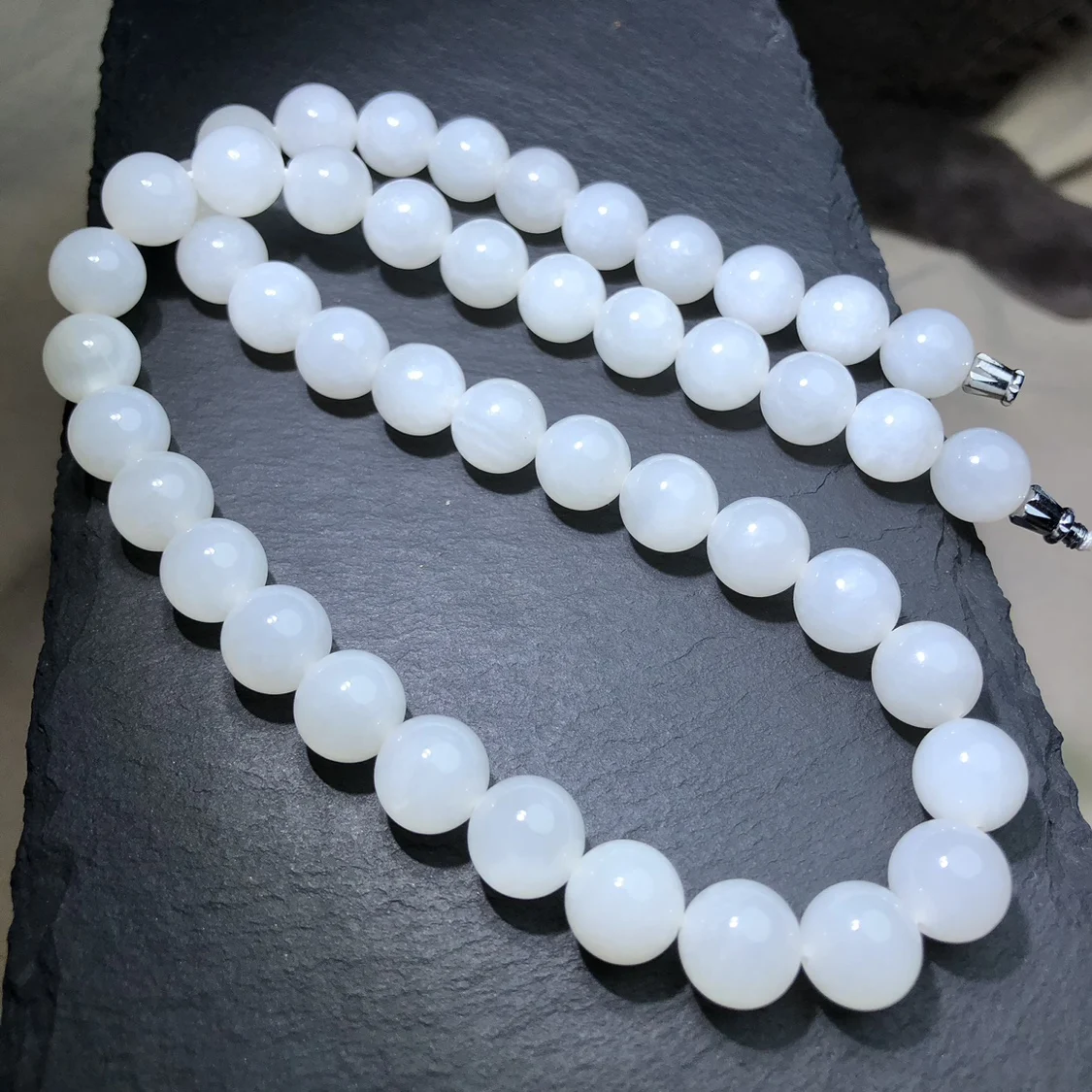 collar-de-jade-blanco-turquesa-natural-con-cuentas-redondas-cadena-para-mama-joyeria-colgante-verano-2023-marca-otra-decoracion-del-hogar