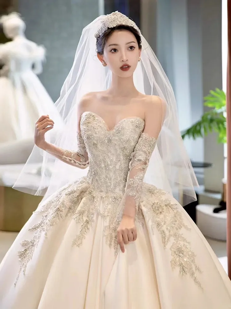Tube Top Satin Wedding Dress Bride 2026 New Main Yarn Advanced Texture French Style Temperament Simple Outerwear Light Yarn
